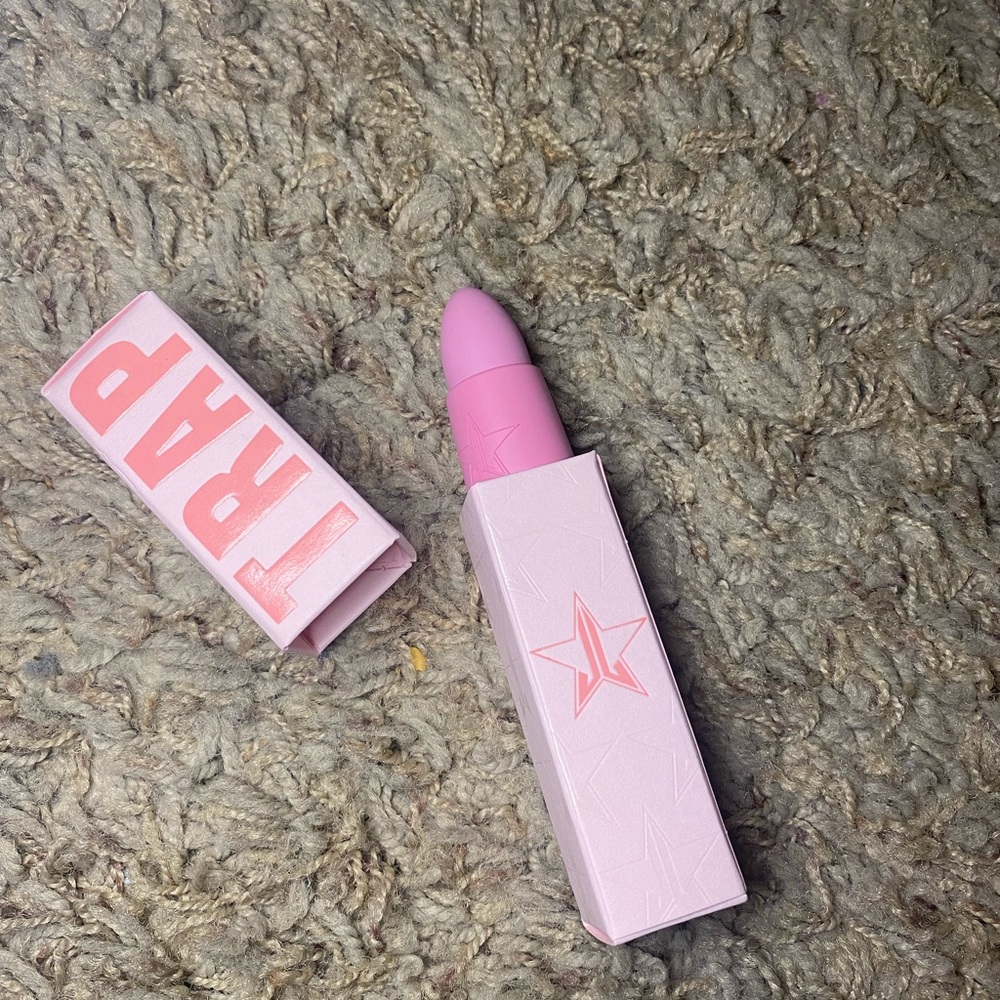 Jeffree Star Velvet Trap Lipstick